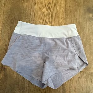 Athleta Run With It Shorts Women’s XS